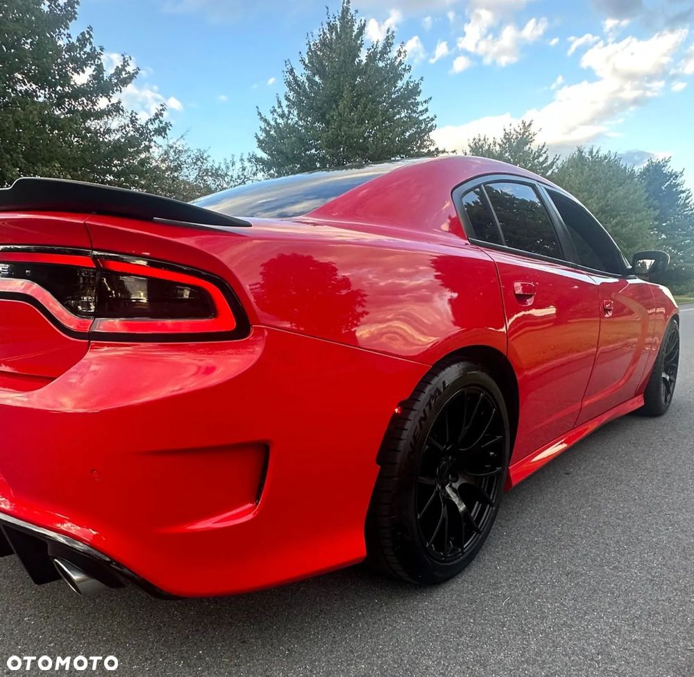 Dodge Charger 6.4 Scat Pack Widebody - 15