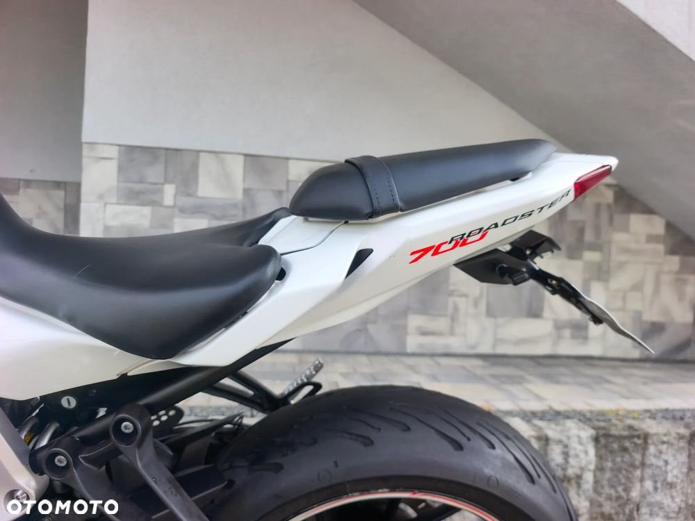 Yamaha MT - 16