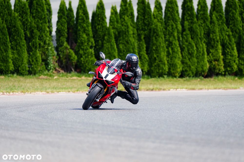 Ducati Panigale V4R - 9
