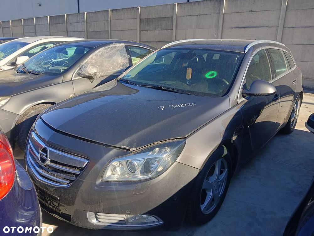 Lampa (Błotnik, Zderzak, Maska, Drzwi, Lusterko, Fotele, Części Silnikowe) Opel Insignia 2.0  60 Km - 2
