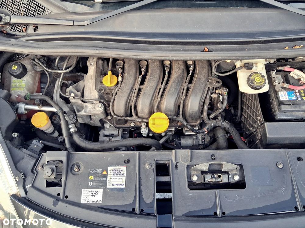Renault Scenic 1.6 16V 110 Expression - 37