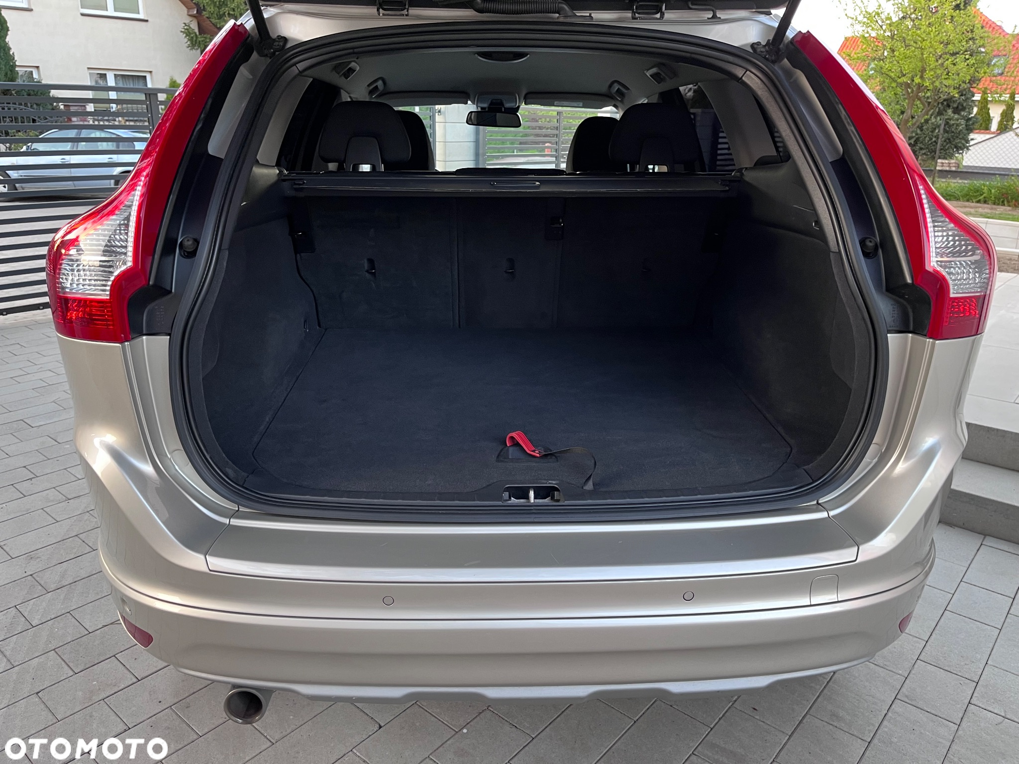 Volvo XC 60 - 8