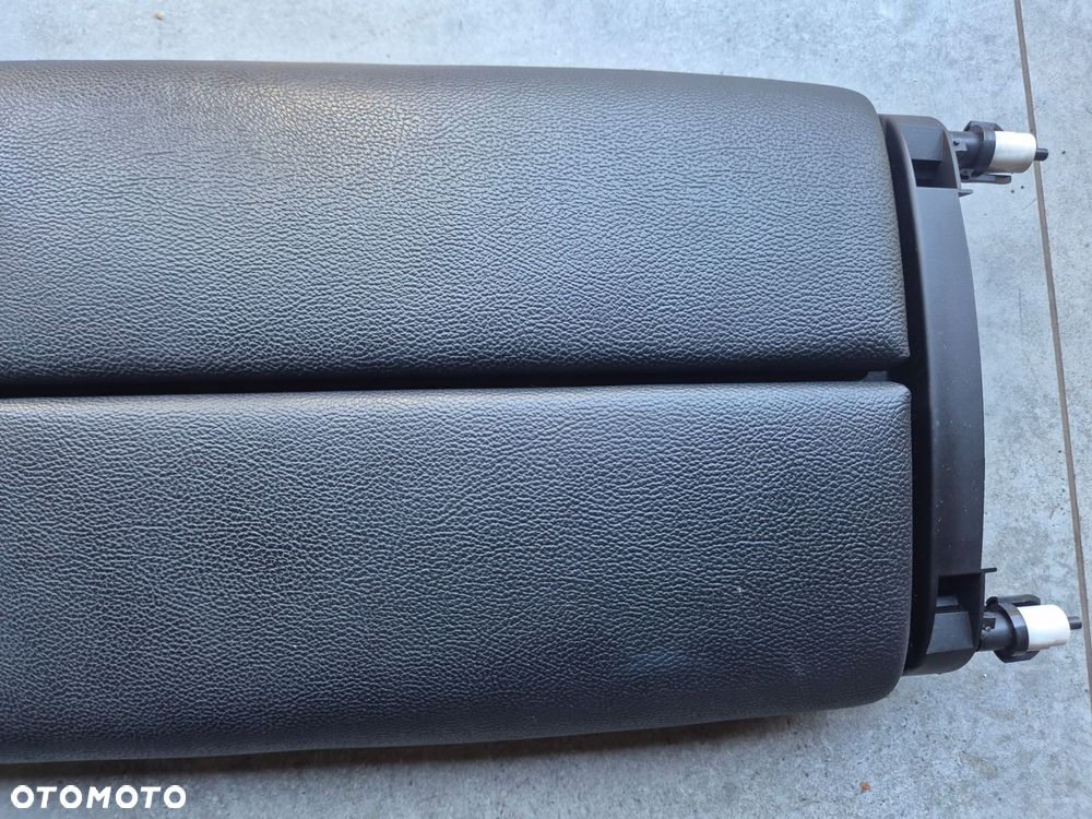 podlokietnik maserati ghibli - 1