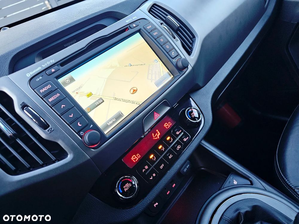 Kia Sportage 1.7 CRDI XL 2WD - 25