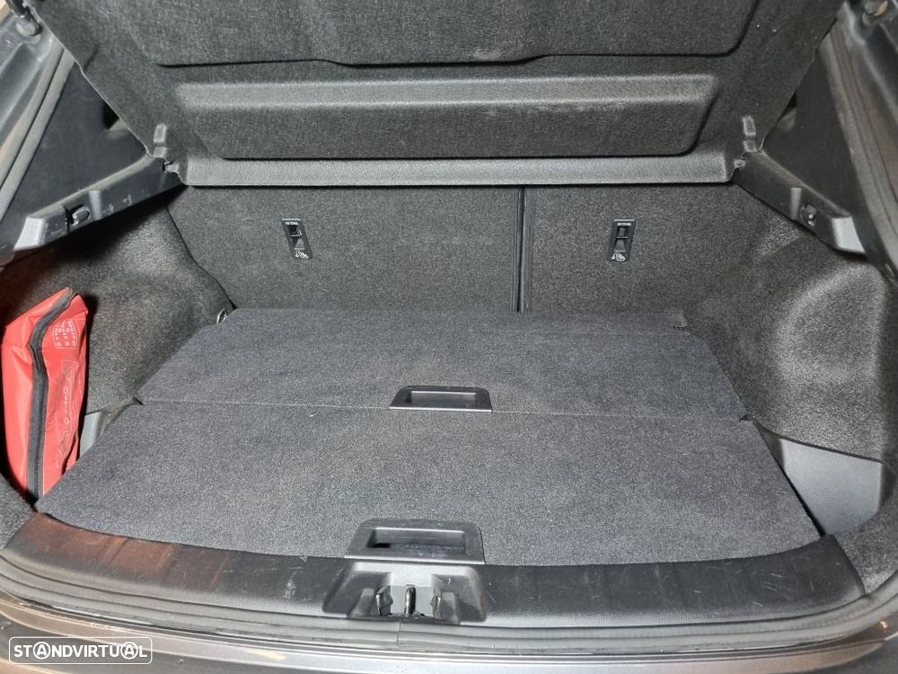 Nissan Qashqai 1.5 dCi N-Connecta J18 - 19