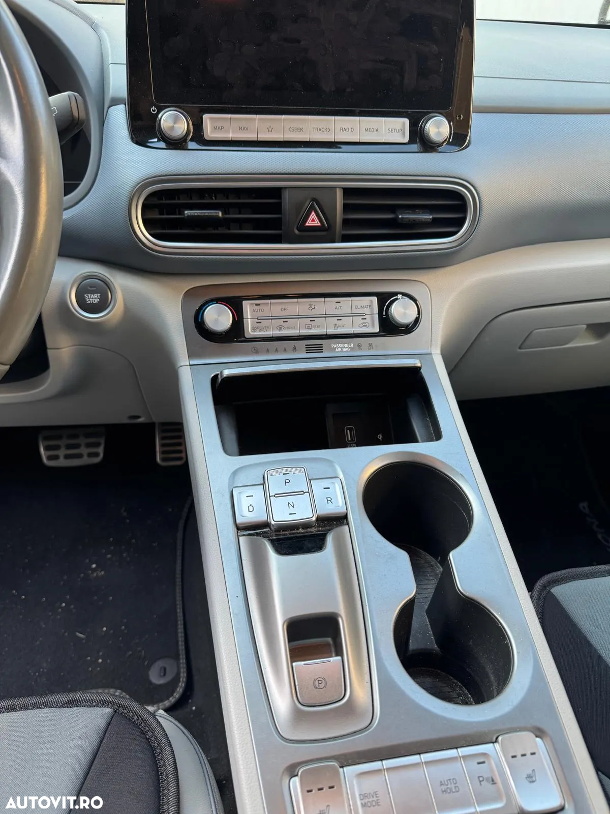 Hyundai KONA Electric 204CP Luxury+ - 7