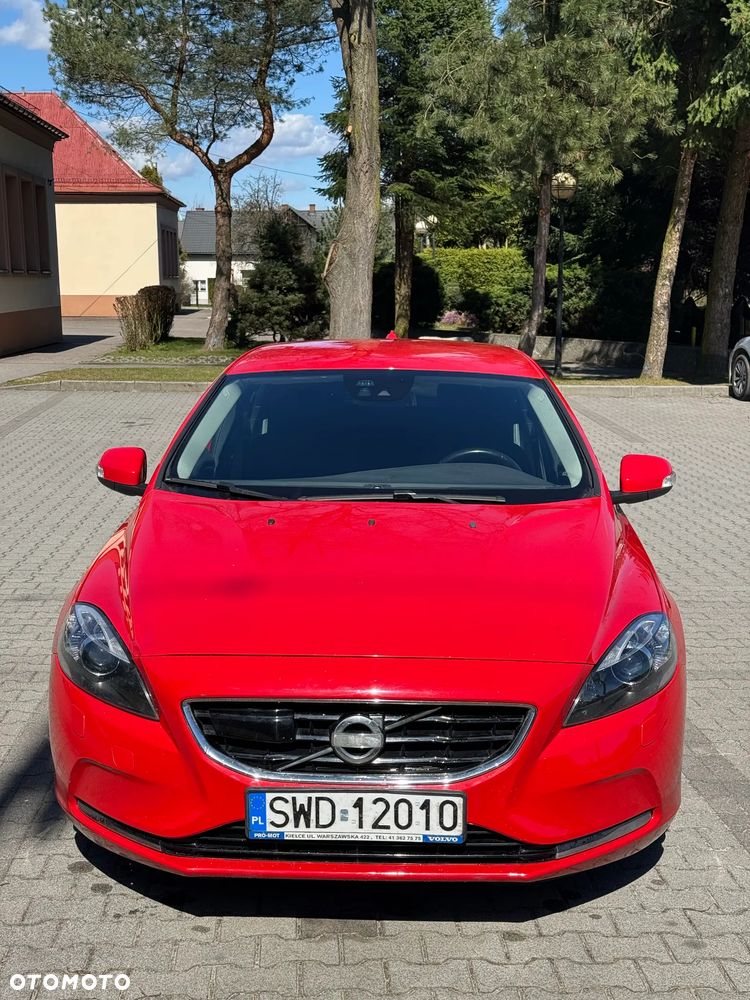 Volvo V40 T3 Kinetic - 1