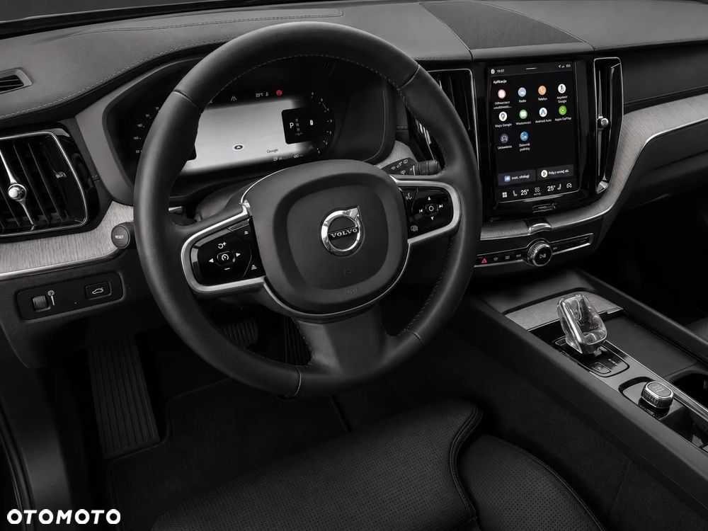 Volvo XC 60 B4 D AWD Ultimate Bright - 16