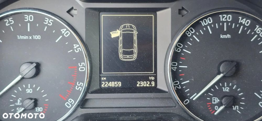 Skoda Octavia 2.0 TDI 4x4 Style DSG - 10