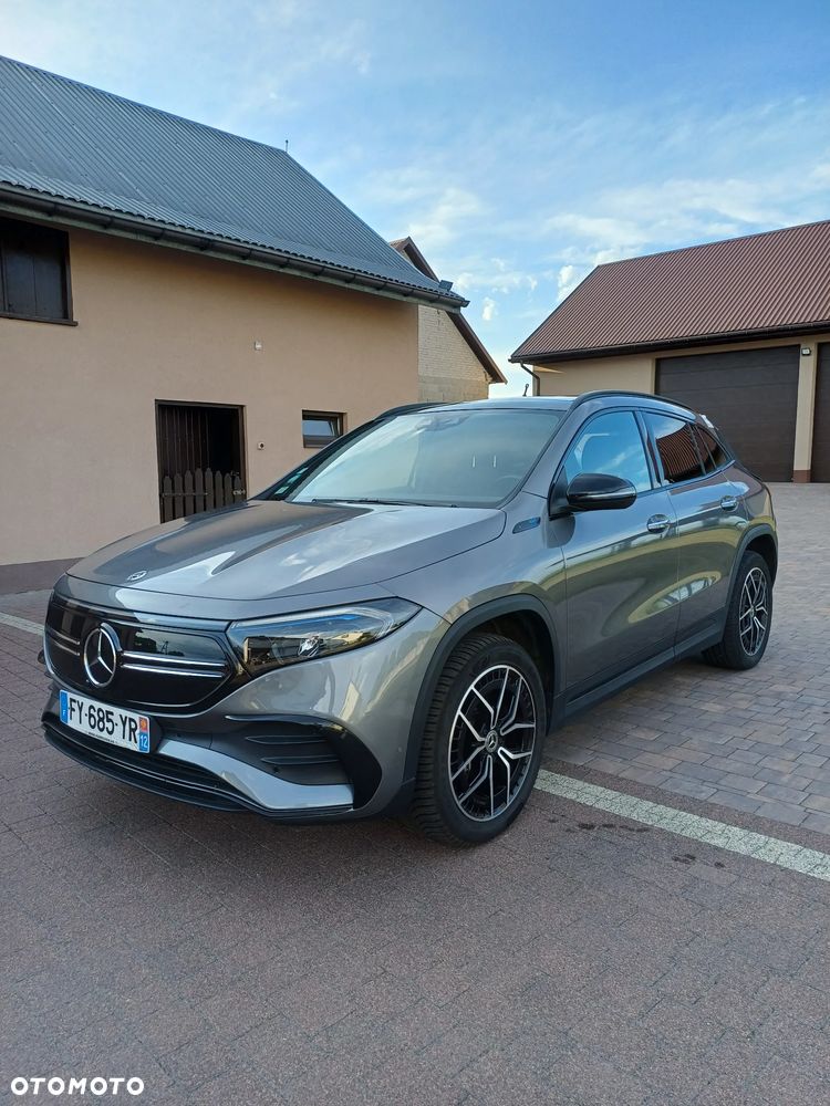 Mercedes-Benz EQA 250 AMG Line - 1