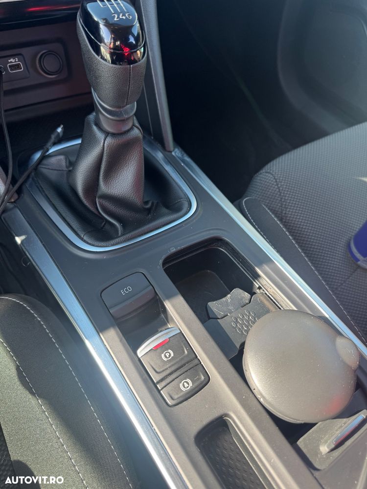 Renault Megane TCe 140 GPF Equilibre - 13