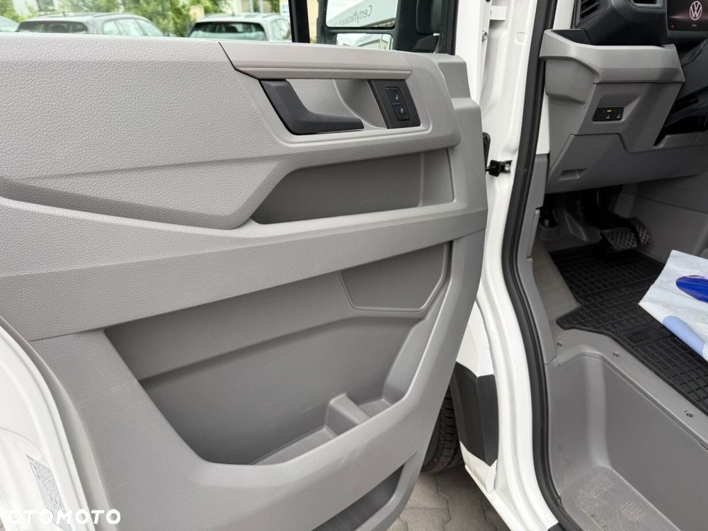Volkswagen Crafter 35 2.0 BiTDI 177KM DSG - 14