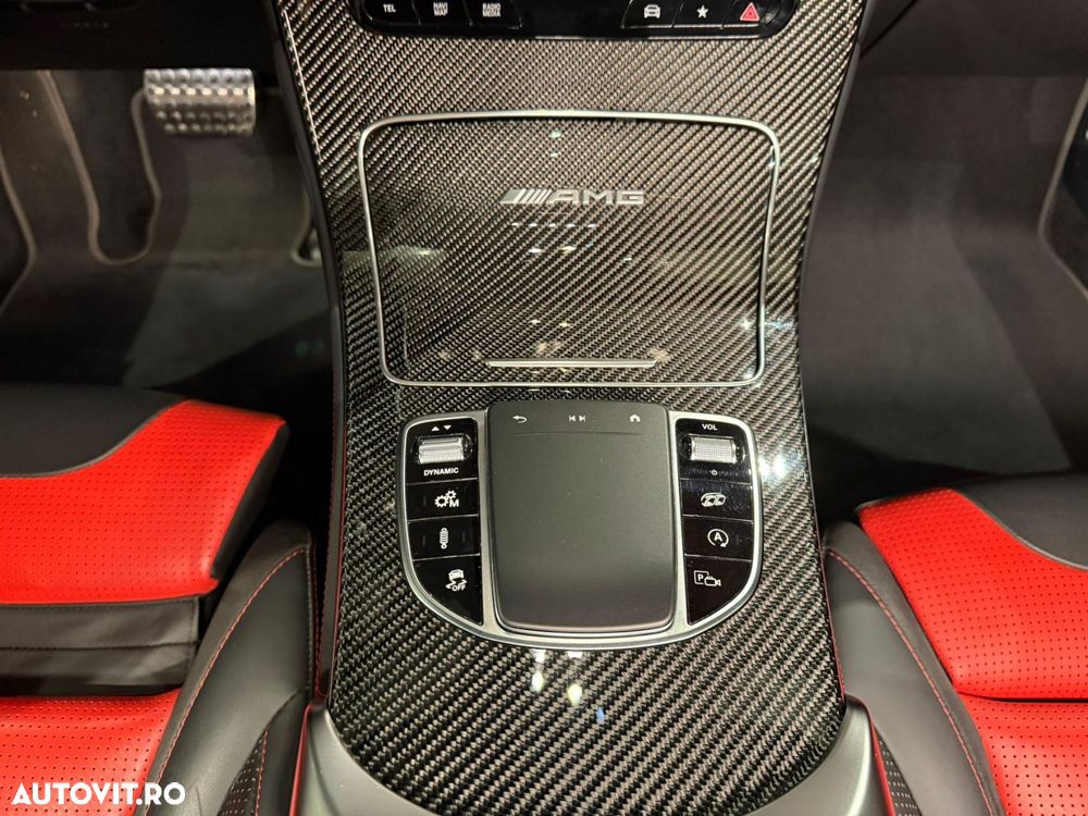Mercedes-Benz GLC AMG 63 S 4Matic+ AMG Speedshift MCT 9G - 25