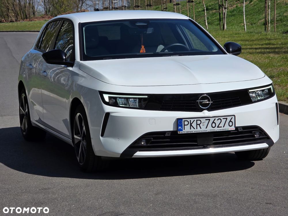 Opel Astra 1.6 T Plug-in Hybrid GSe