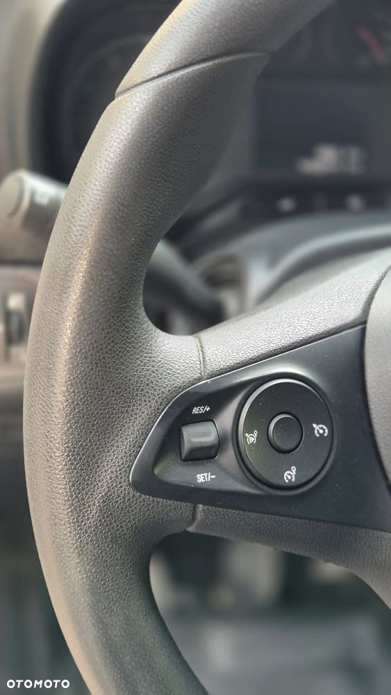 Opel Combo - 29