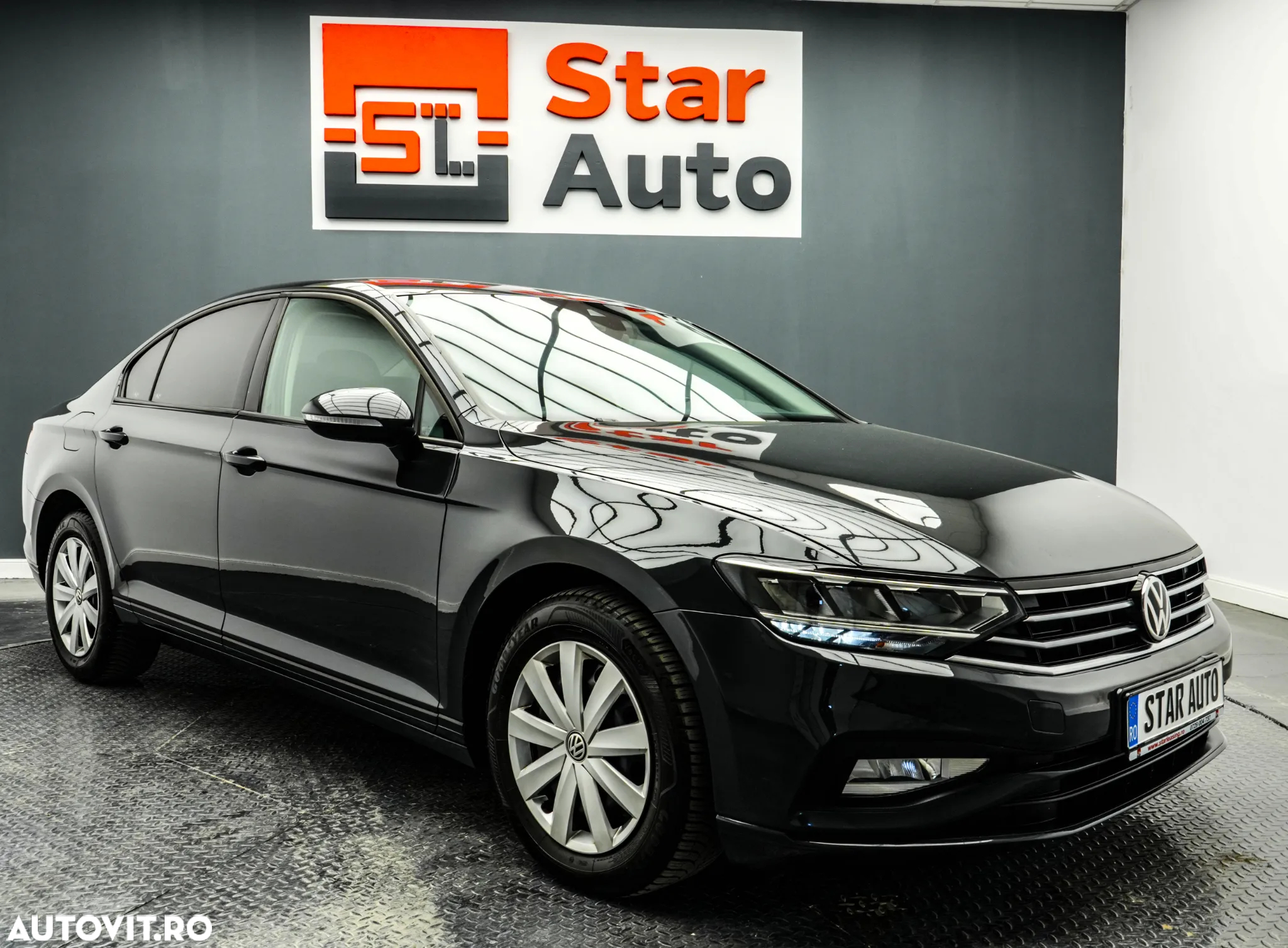 Volkswagen Passat 2.0 TDI DSG Advance - 4