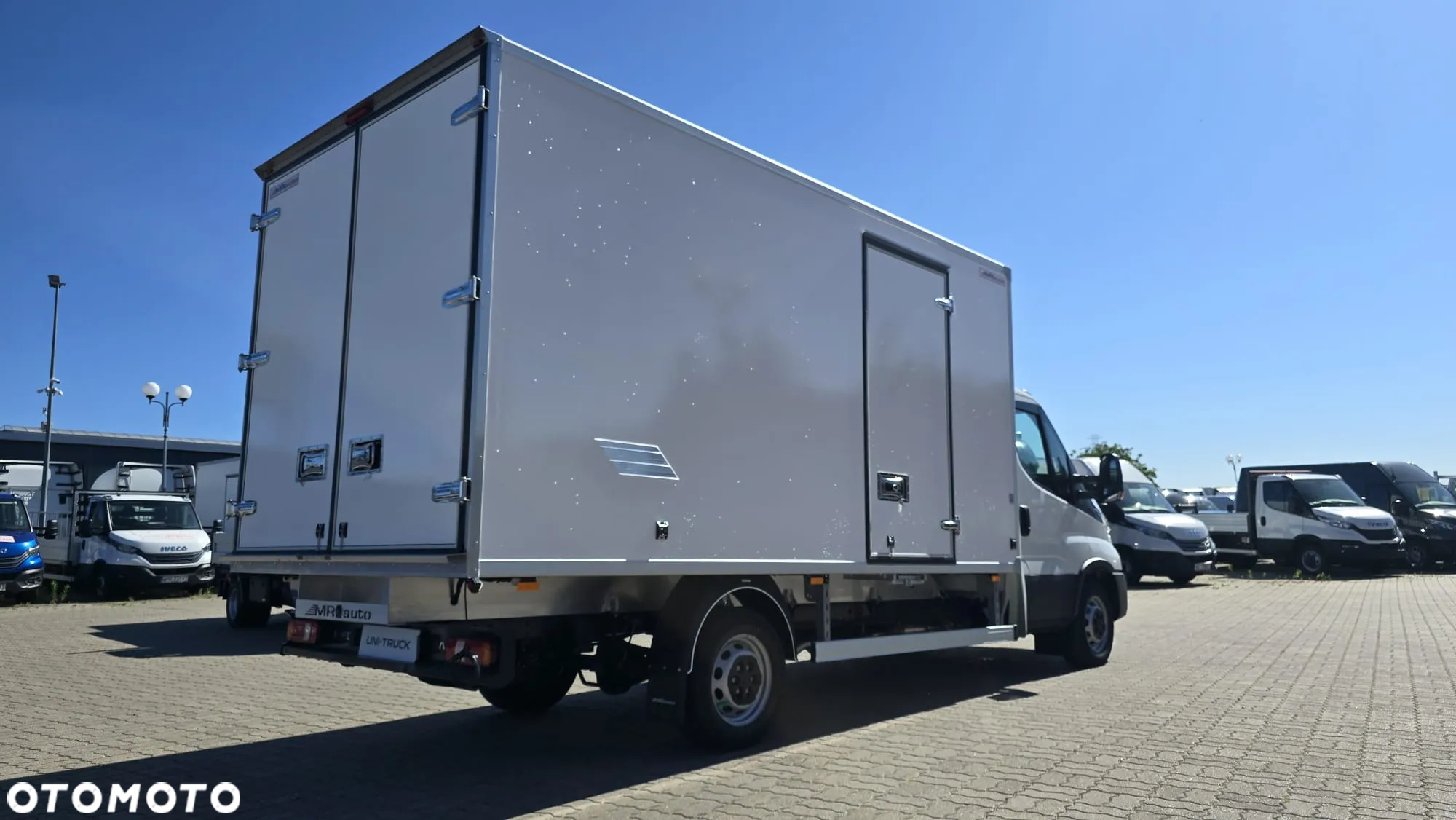 Iveco WYPRZEDAŻ EKSPOZYCJI – TANIEJ NIE ZNAJDZIESZ !!! - 7
