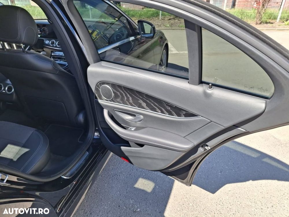 Mercedes-Benz E 200 9G-TRONIC AMG Line - 16