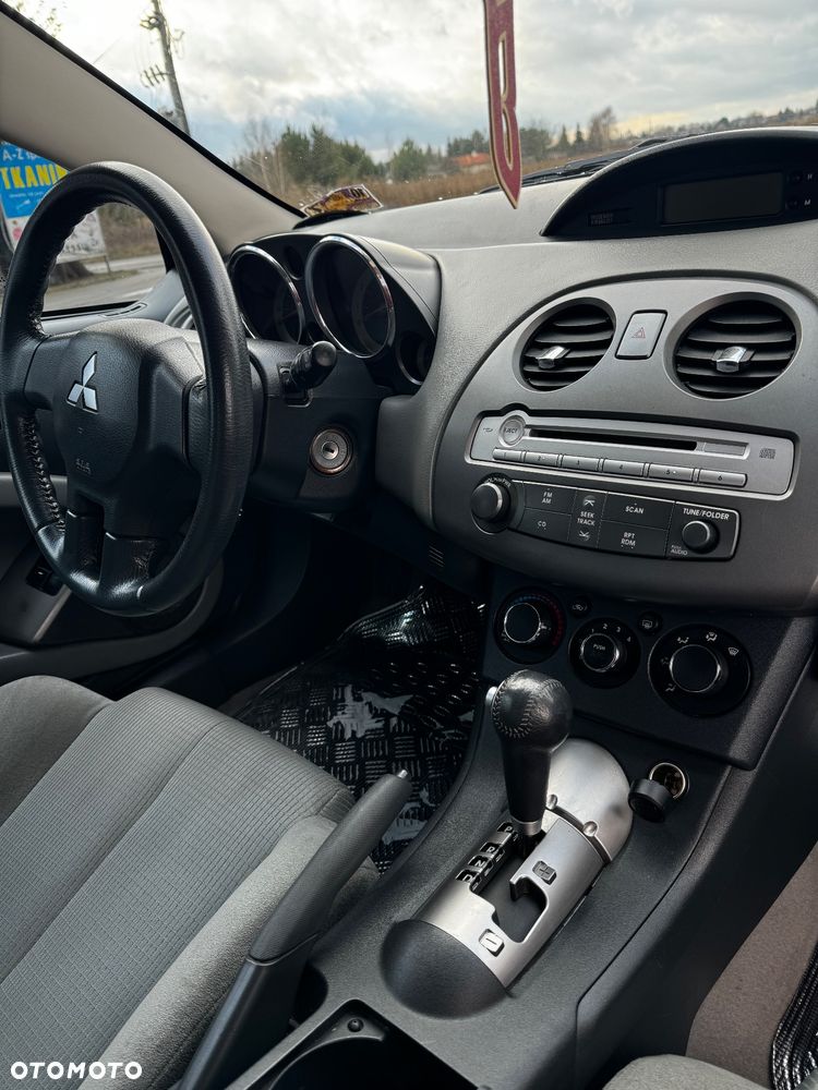 Mitsubishi Eclipse 2.4 GS - 12