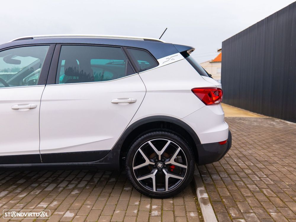 SEAT Arona 1.0 TSI FR - 4