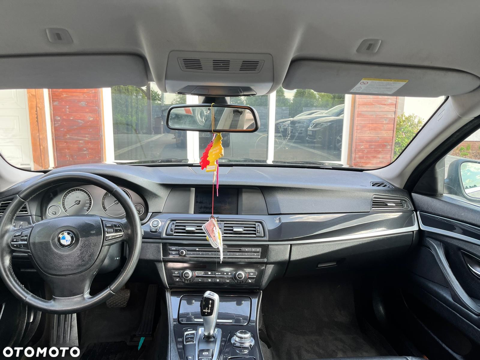 BMW Seria 5 - 12