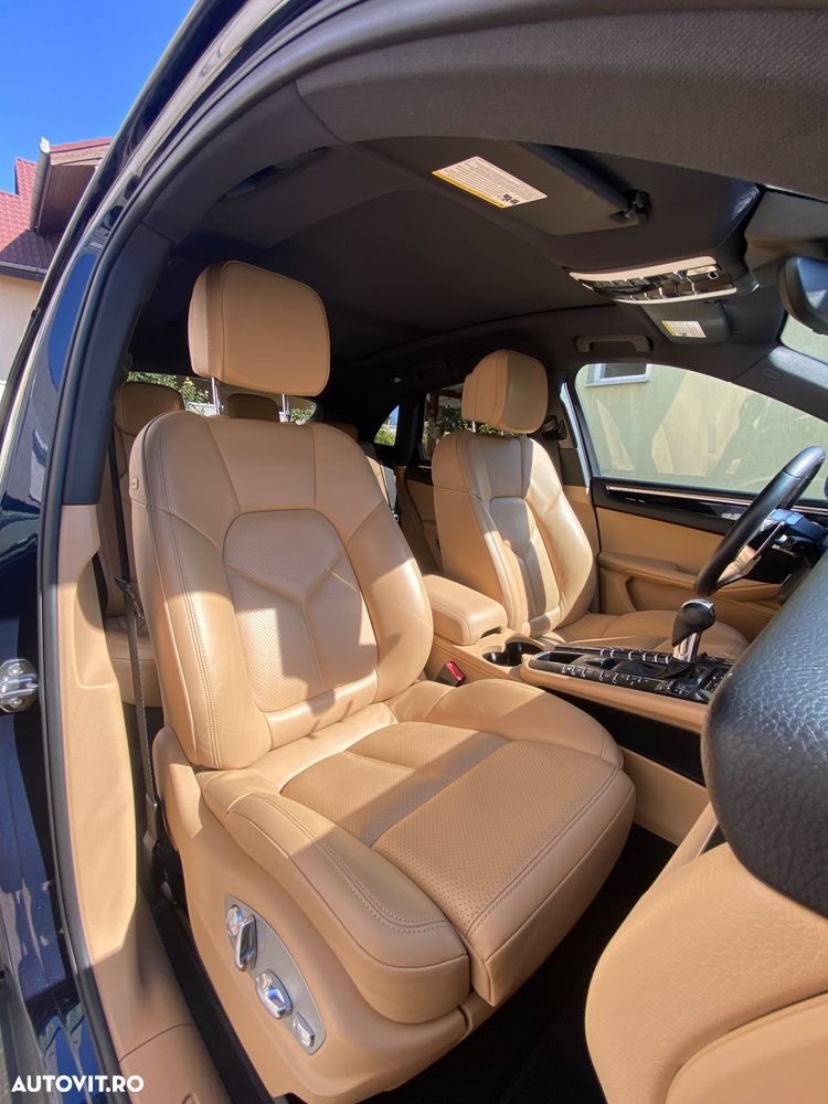 Porsche Macan Standard - 5