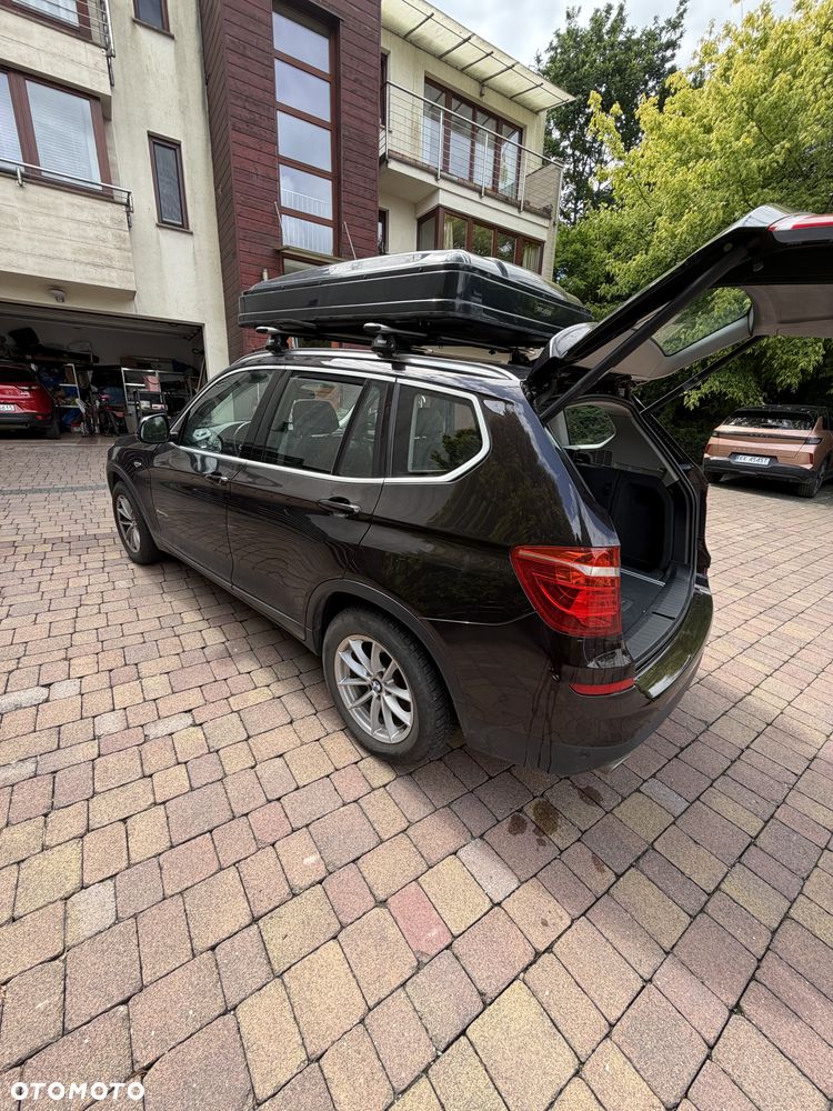 BMW X3 xDrive20d Advantage - 6