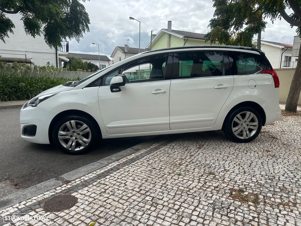 Peugeot 5008 1.6 BlueHDi Allure - 4