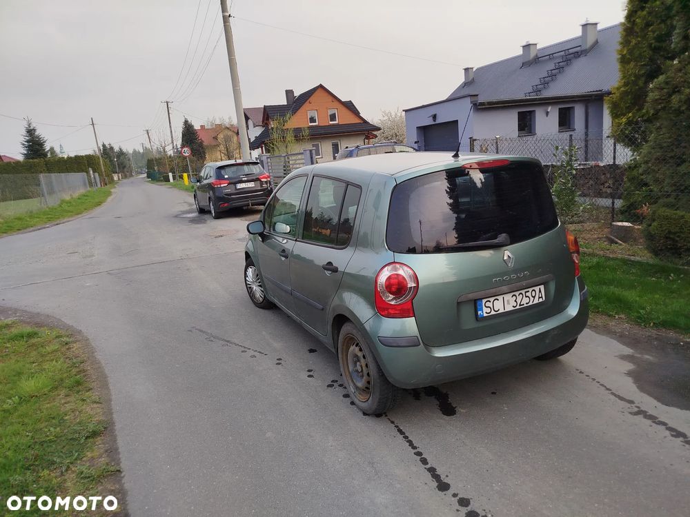 Renault Modus 1.5 dCi Confort Dynamique - 2