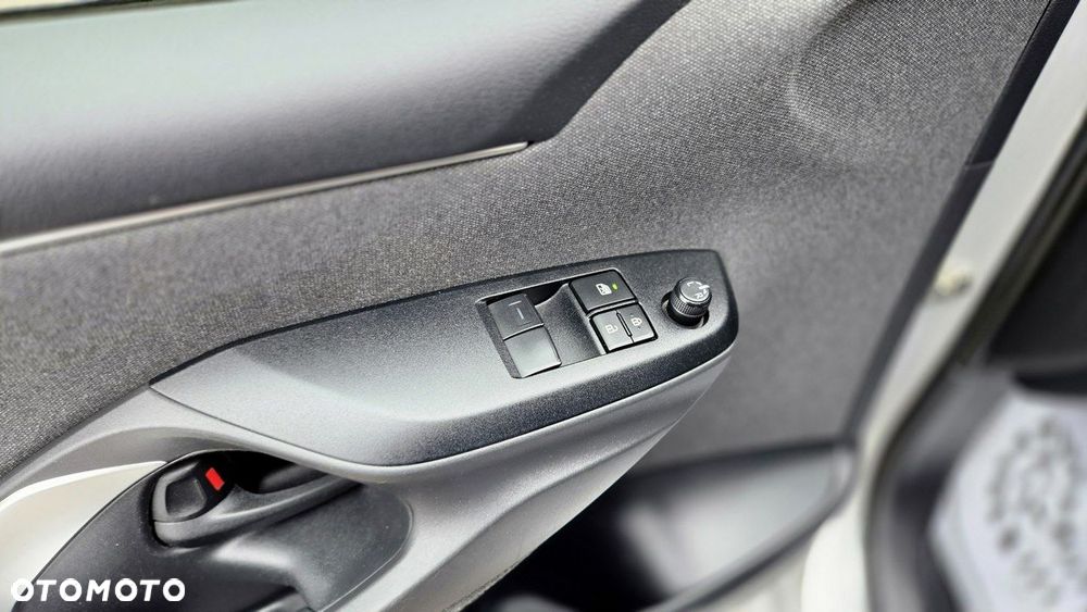 Toyota Yaris Hybrid 1.5 Comfort - 31