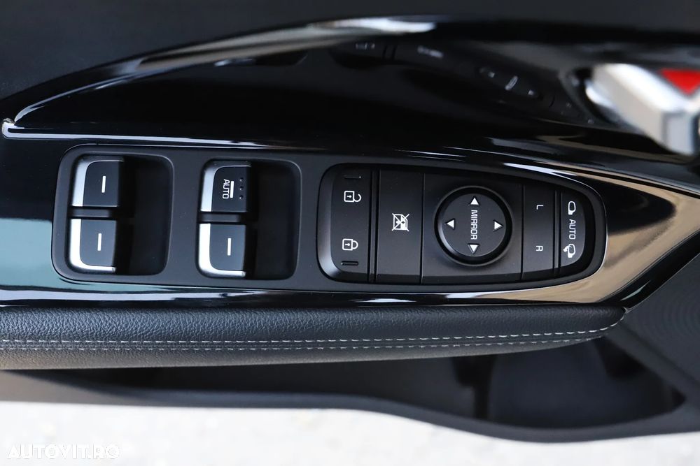 Kia Niro 1.6 GDI 6DCT HEV Classic - 14