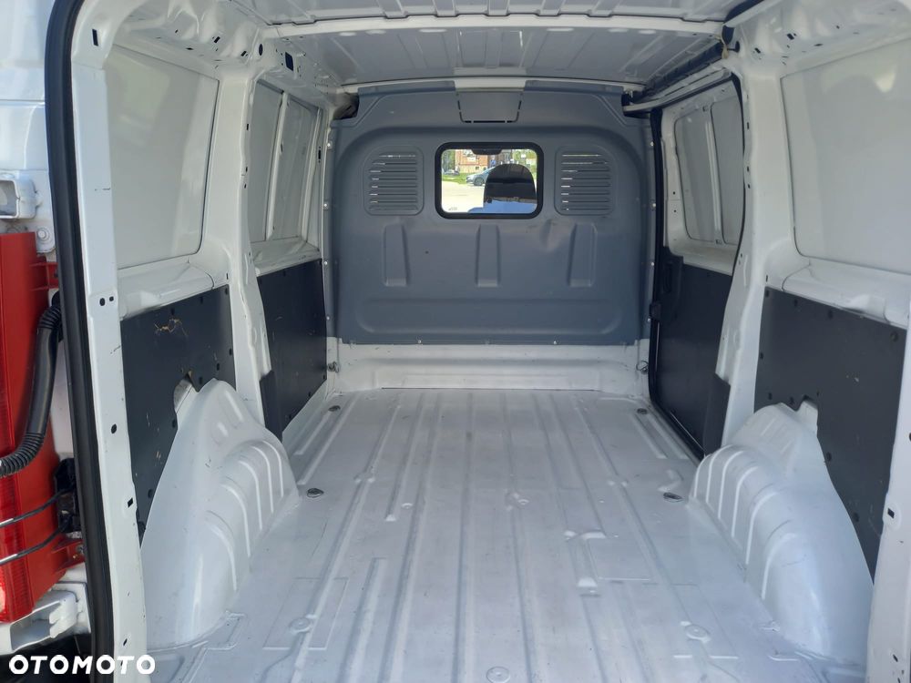 Peugeot EXPERT - 16