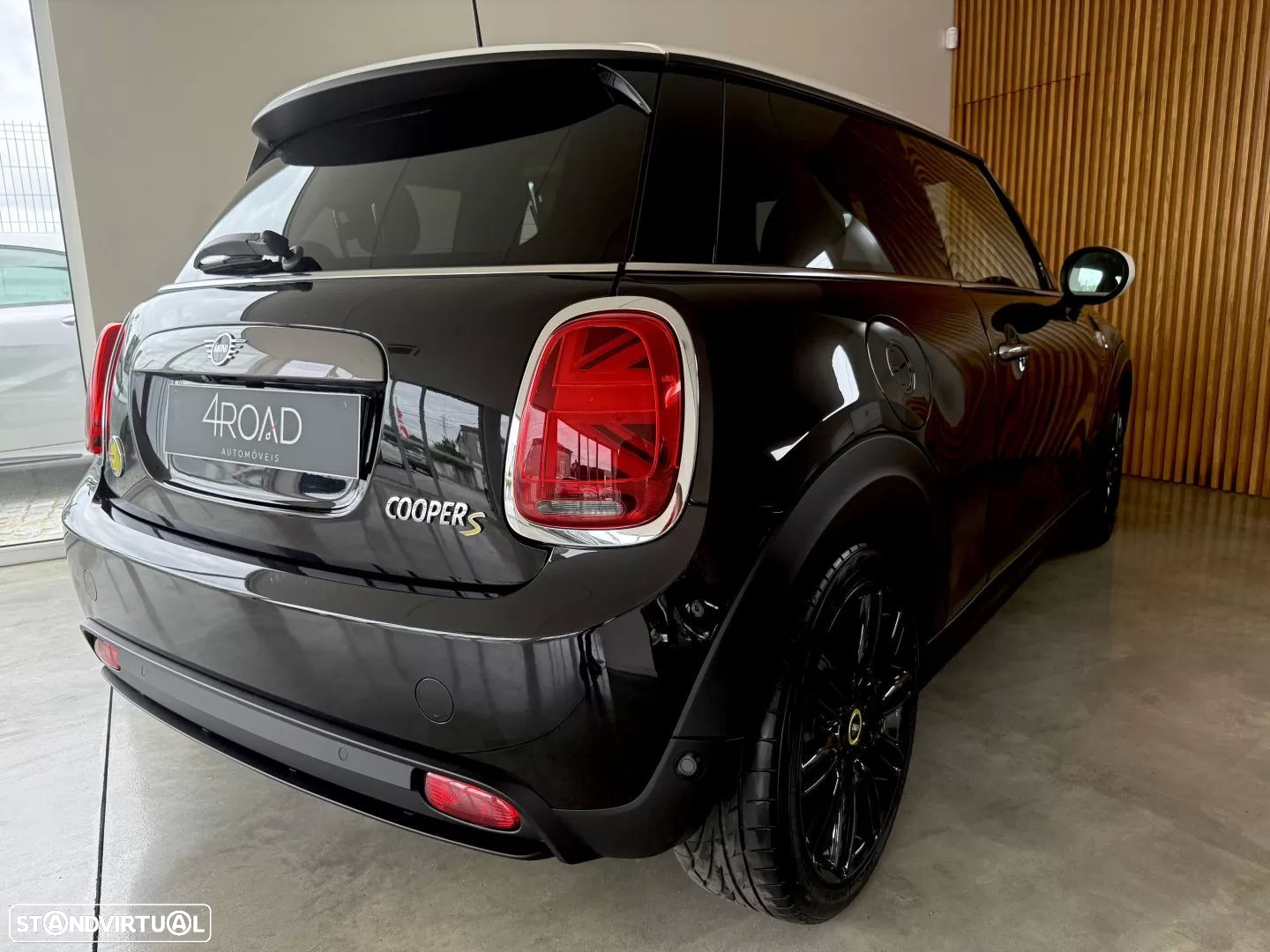 MINI 3 Portas Cooper SE - 38