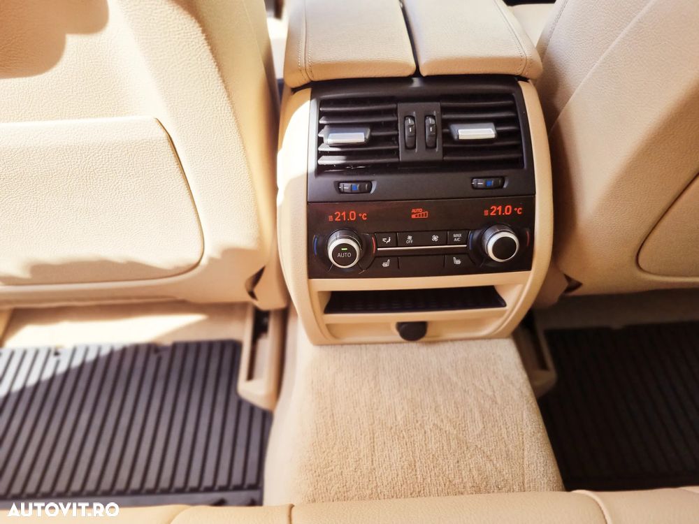 BMW Seria 5 520d xDrive Touring Aut. - 22