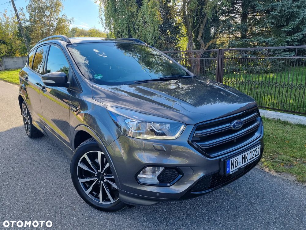 Ford Kuga 2.0 TDCi 2x4 ST-Line - 34