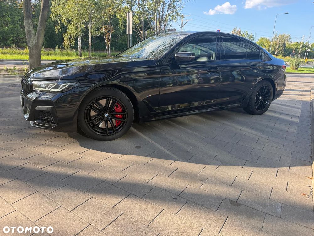 BMW Seria 5 540d xDrive mHEV M Sport sport - 2