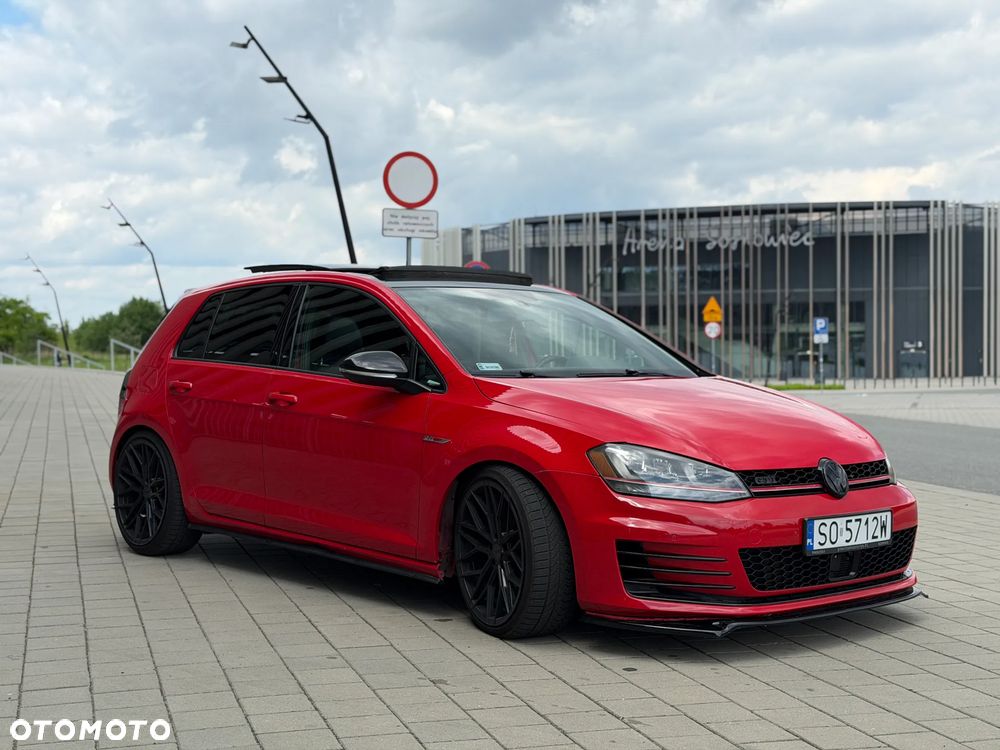 Volkswagen Golf 2.0 TSI BMT GTI DSG - 2