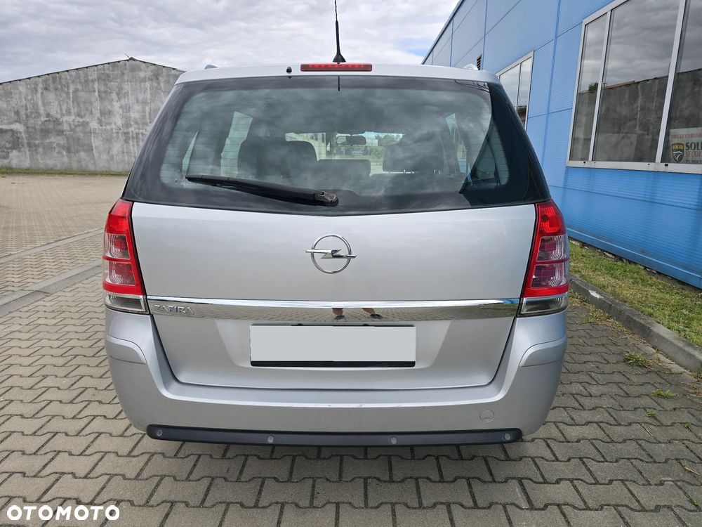 Opel Zafira 1.8 Elegance - 12