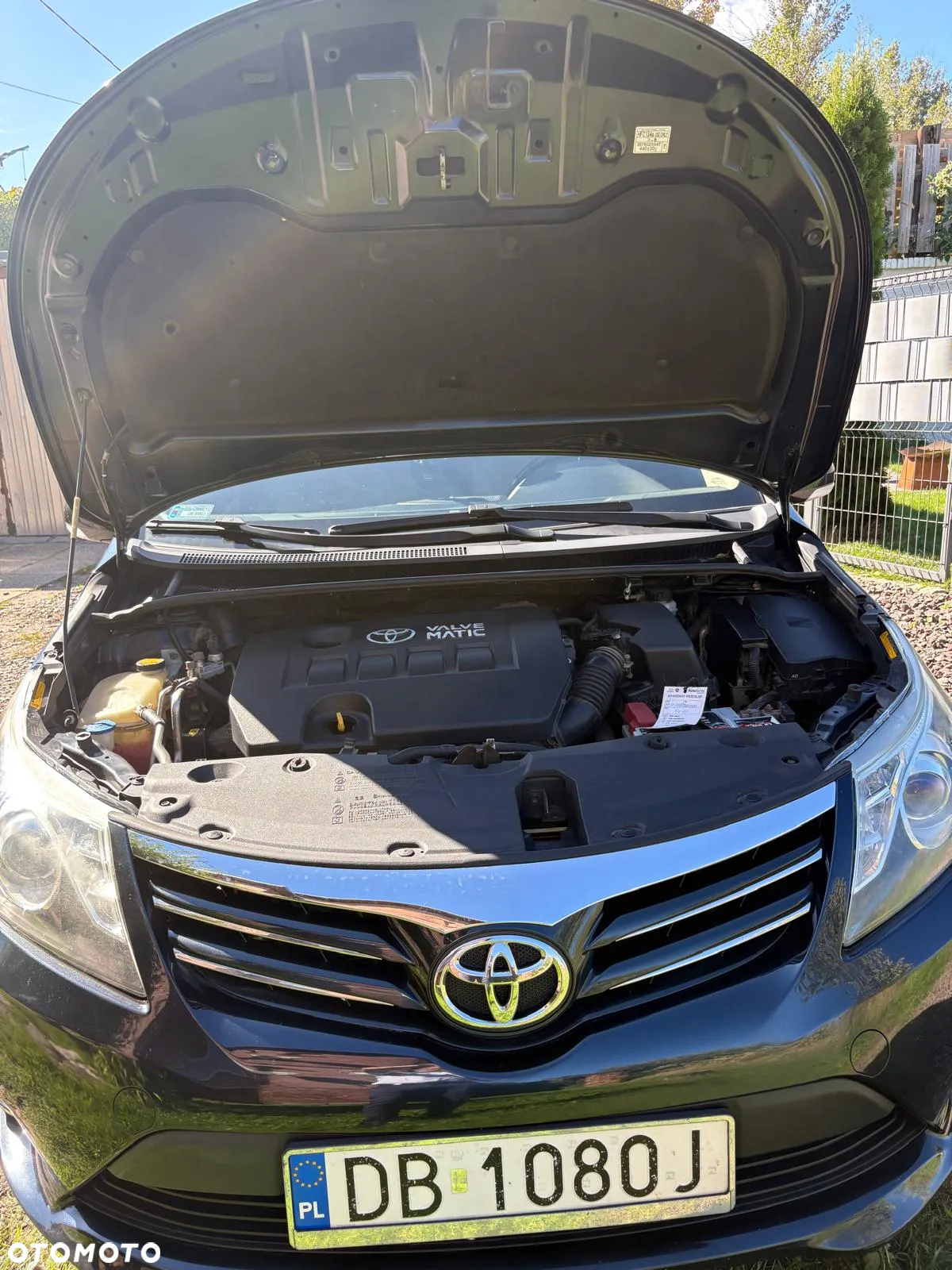 Toyota Avensis 1.8 Sol plus NAVI - 18
