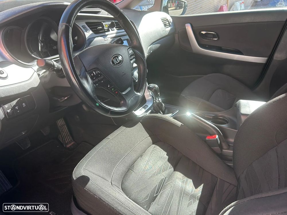 Kia Ceed 1.6 CRDi - 9