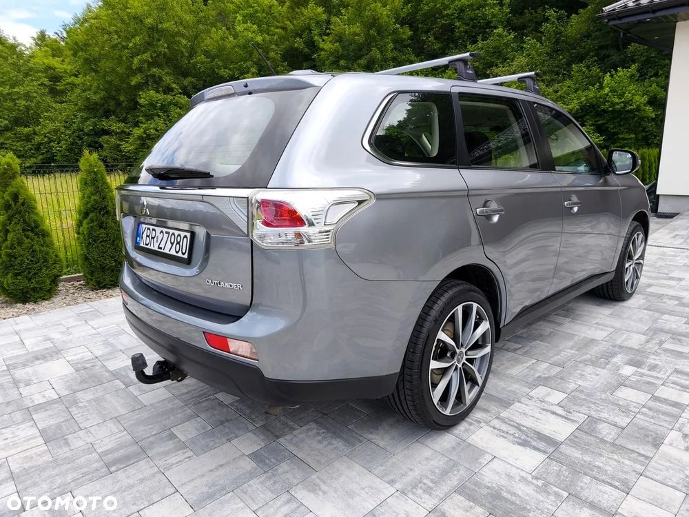 Mitsubishi Outlander 2.0 Intense 2WD - 2