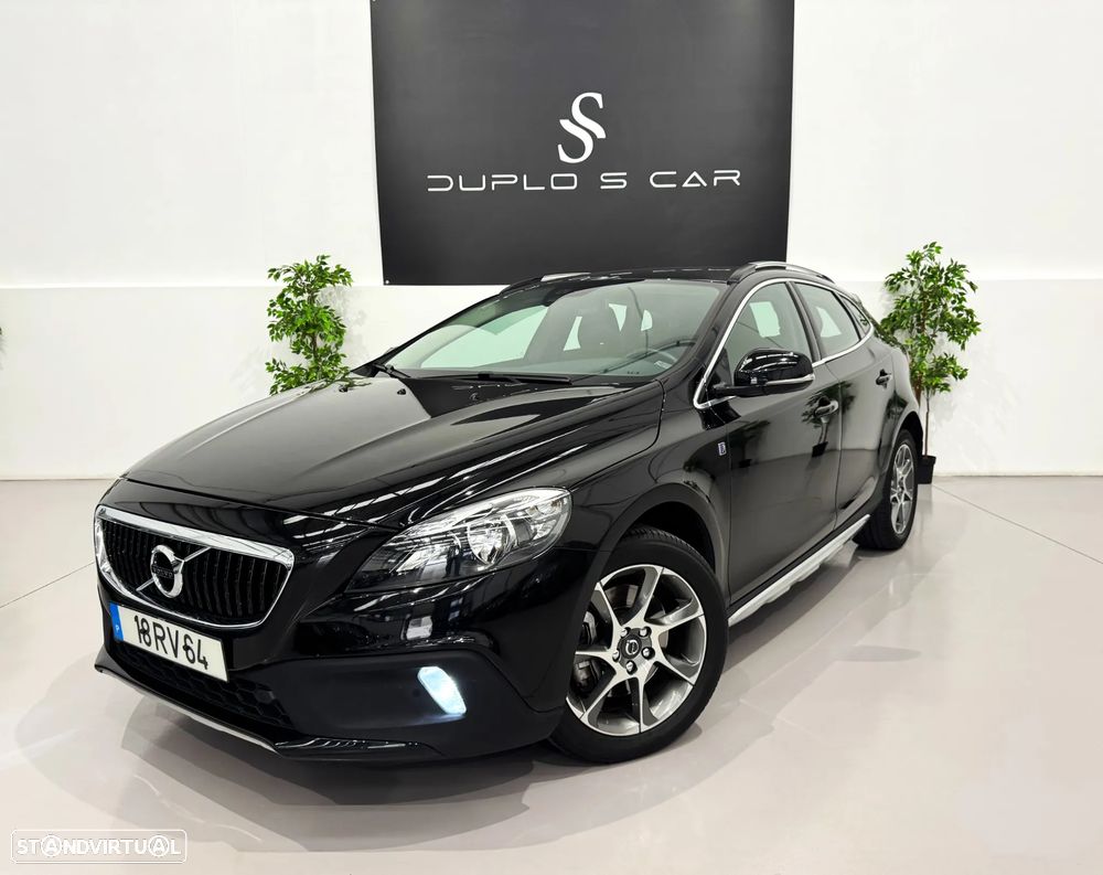 Volvo V40 Cross Country 2.0 D3 Volvo Ocean Race - 1