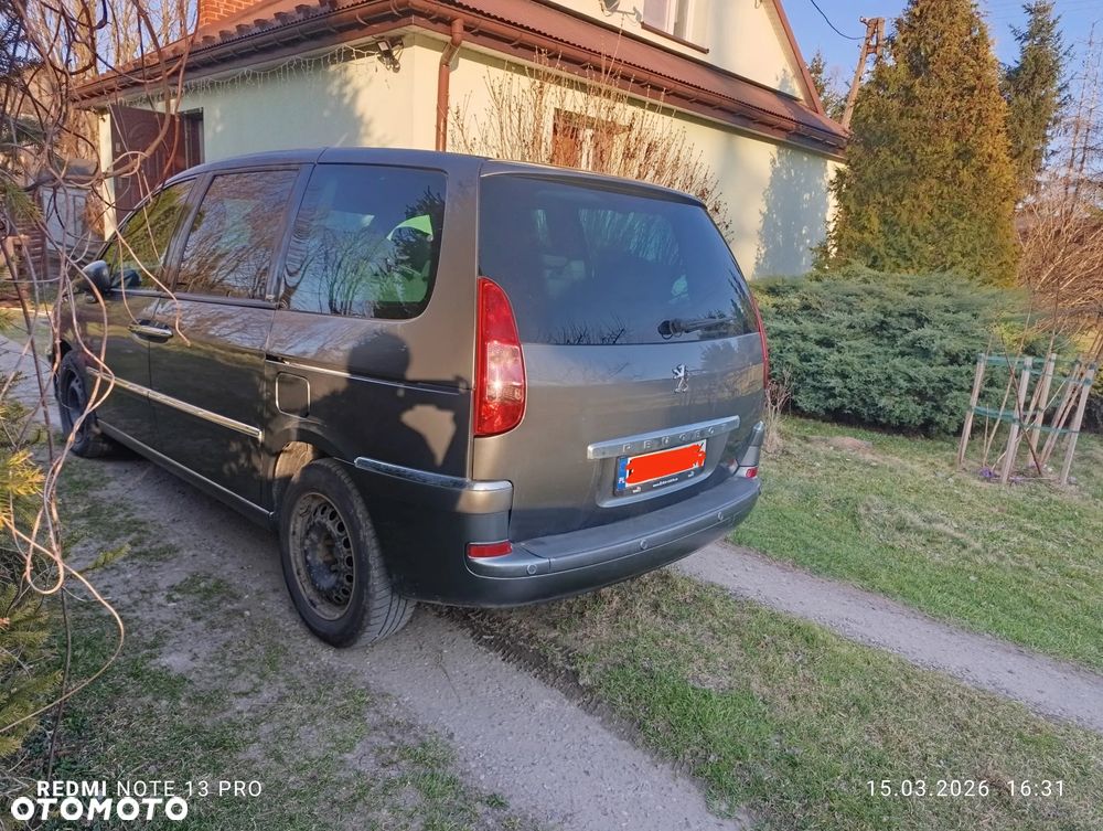 Peugeot 807 2.2 HDi Premium - 2