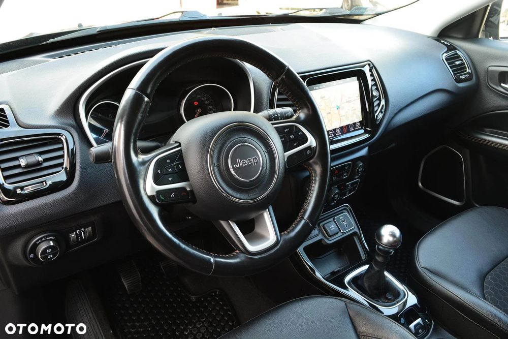 Jeep Compass 1.3 TMair Limited FWD S&S - 14