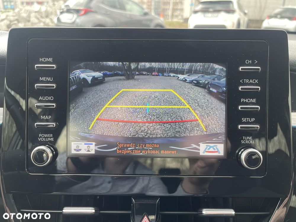 Toyota Camry 2.5 Hybrid Comfort CVT - 9