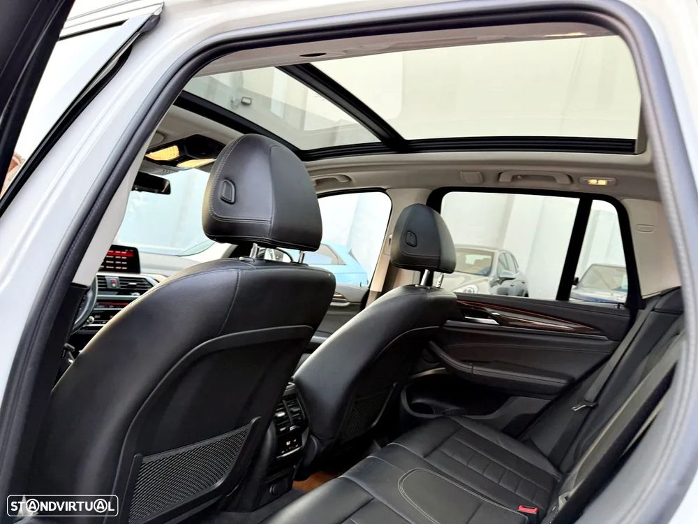 BMW X3 20 d xDrive - 36