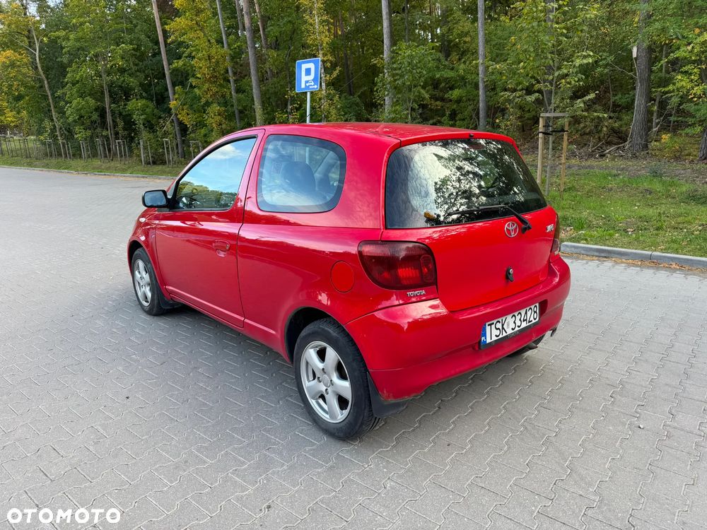 Toyota Yaris 2001 photo 4