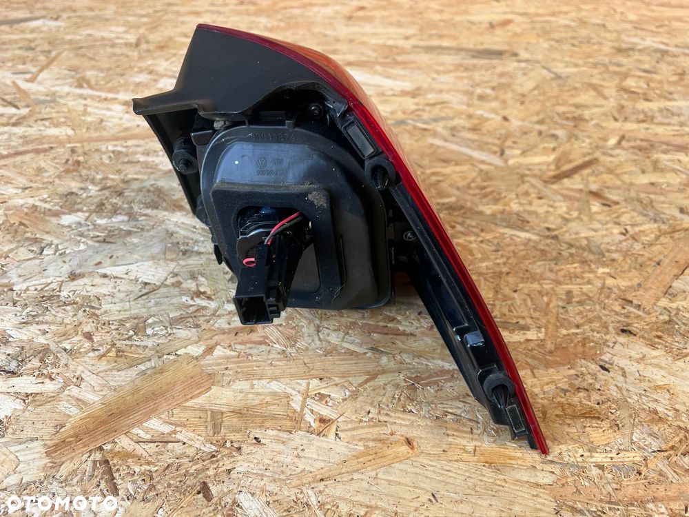 LAMPA TYLNA LEWA lewy tył VW GOLF VII 7 Europa 5G0945095M 90052057A - 4