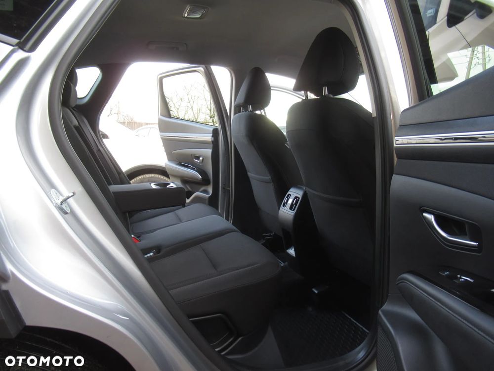 Hyundai Tucson 1.6 T-GDi 48V Executive 4WD DCT - 10