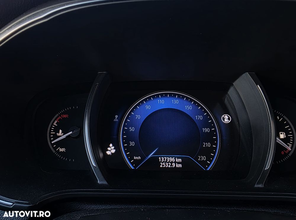 Renault Megane TCe GPF Zen - 12